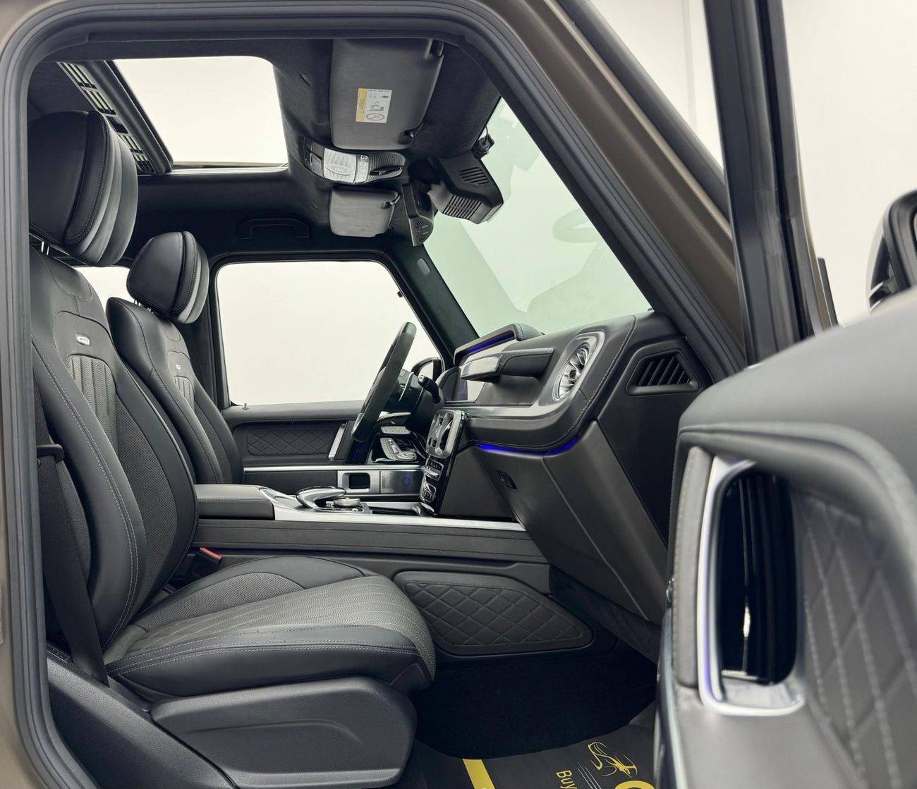 Mercedes-Benz G 63 AMG Std 4.0L 2021 Mercedes-AMG G63 G MANUFAKTUR, Full Options, 1 Year Warranty, FSH, Excellent Condition