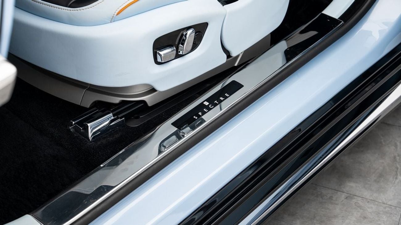 رولز رويس سبيكتر - 2024 - GCC - Under Warranty and Service Contract