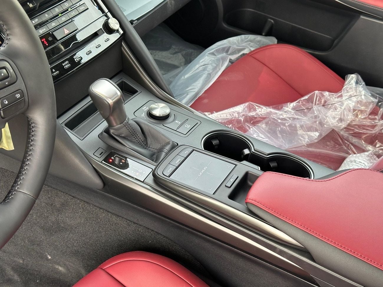 Lexus IS300c 2025 LEXUS IS300 WHITE | MAROON