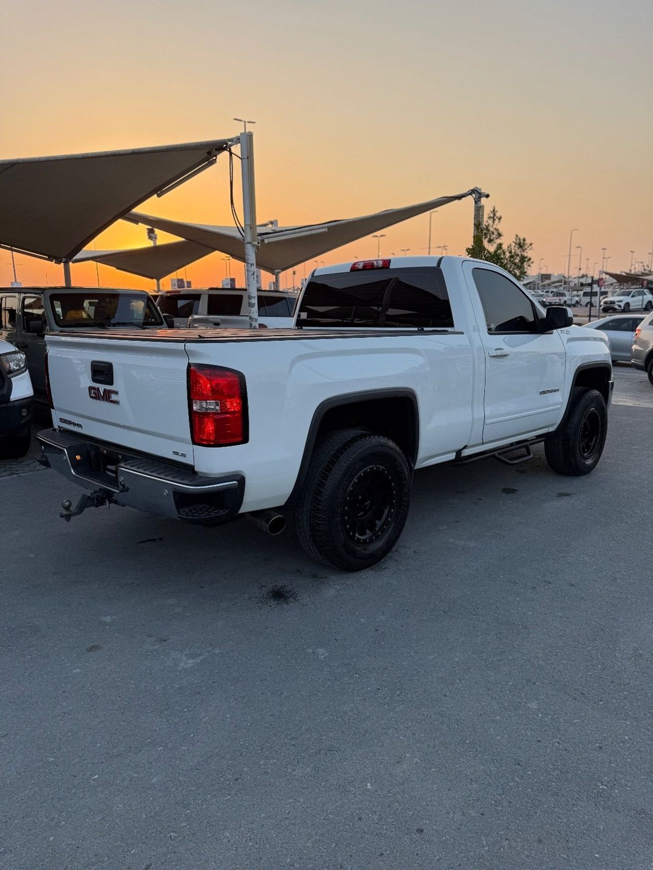 GMC Sierra 1500 SLE 5.3L Single Cab Utility