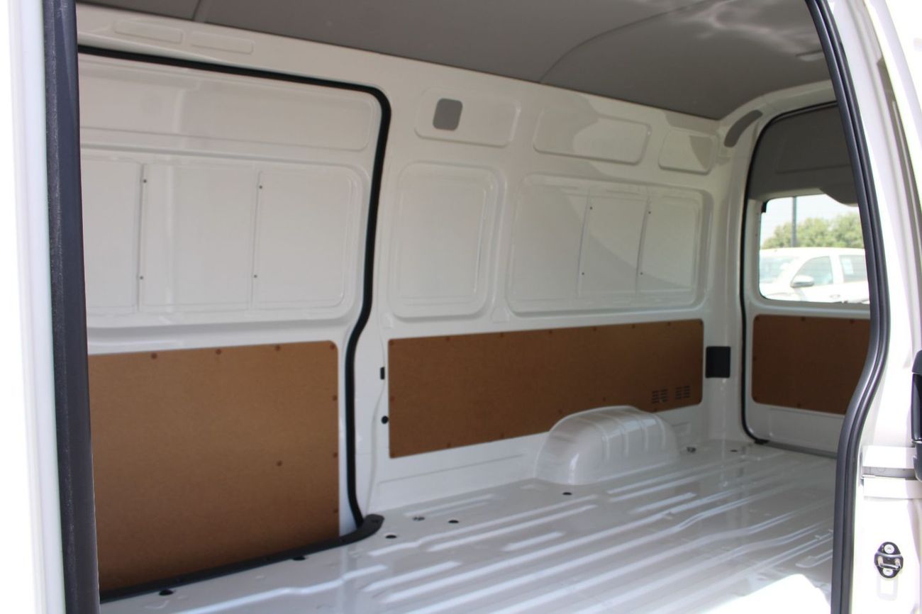 Toyota Hiace DX TOYOTA HIACE 2.7L PETROL 3 SEATER CARGO HIGH ROOF MANUAL