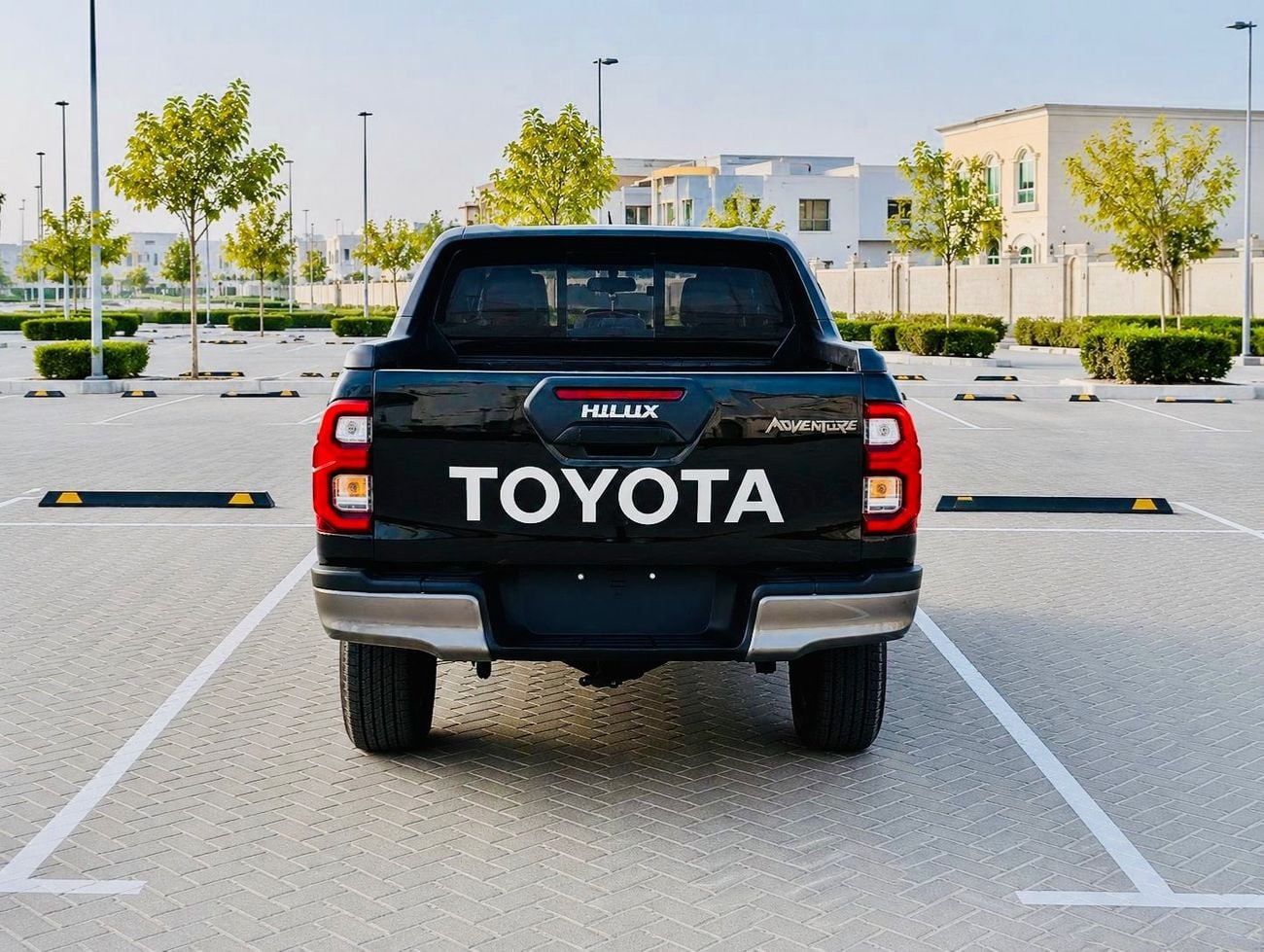تويوتا هيلوكس Adventure 4.0L