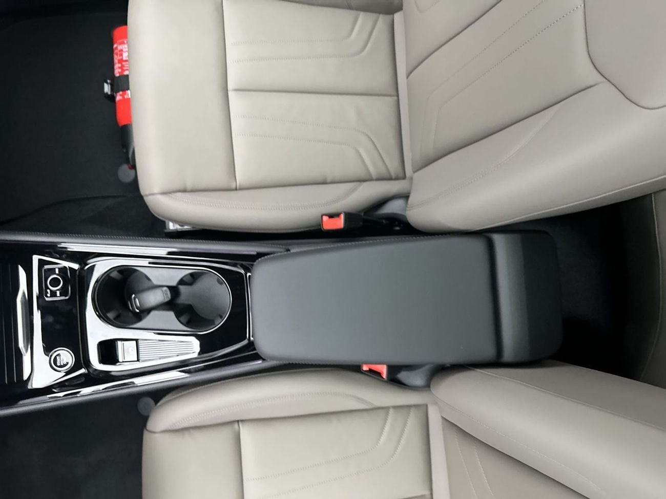 Audi Q3 Sportback TFSI quattro 204hp Premium Edition (Ref# 24978)