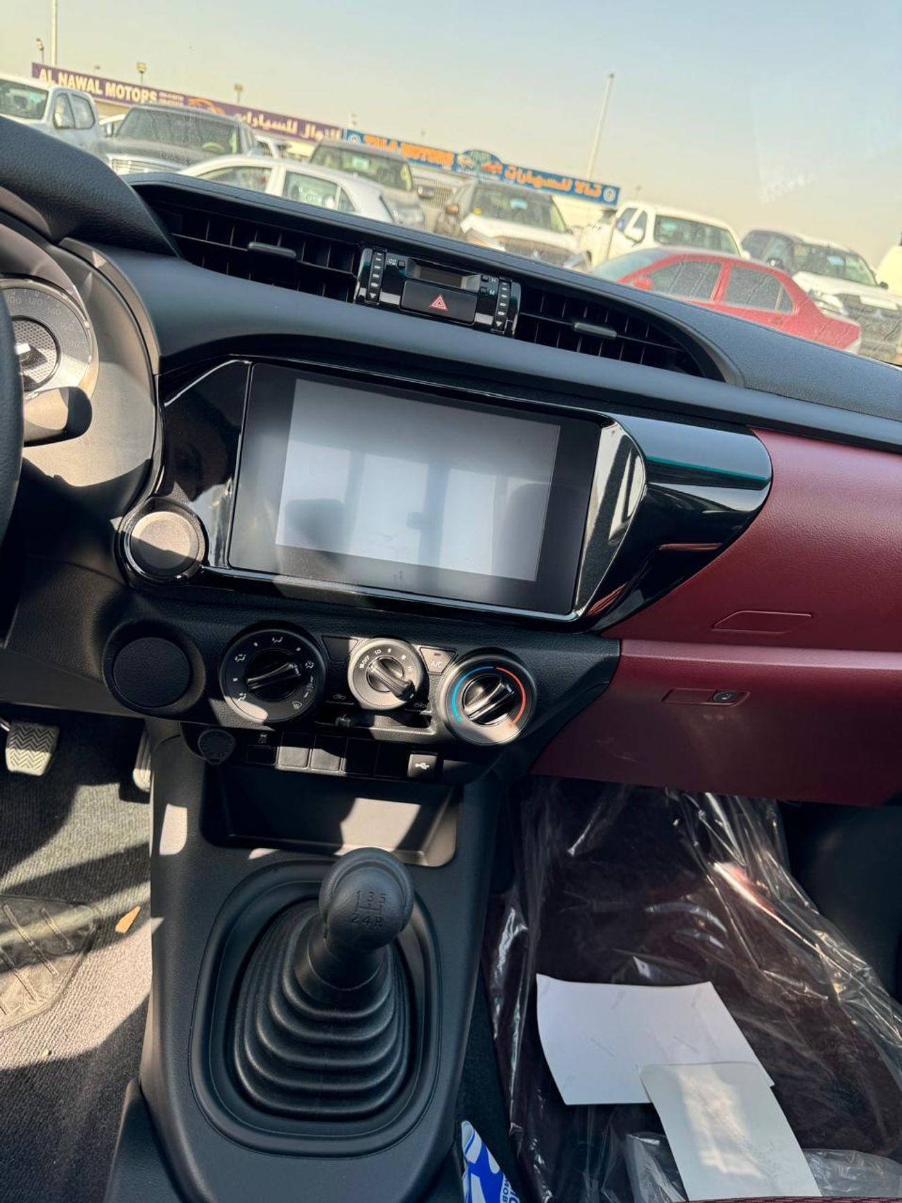 تويوتا هيلوكس EXPORT ONLY - GL 2.7L Single Cab Utility