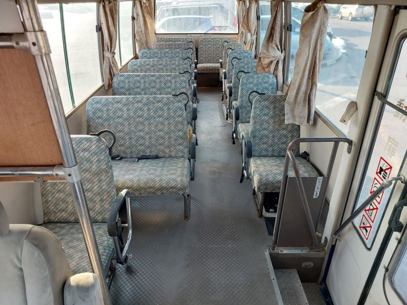 ميتسوبيشي روزا (RAMADAN OFFER) MITSUBISHI ROSA BUS RHD 2004 MODEL 5.2 L DIESEL MANUAL(PM00303)