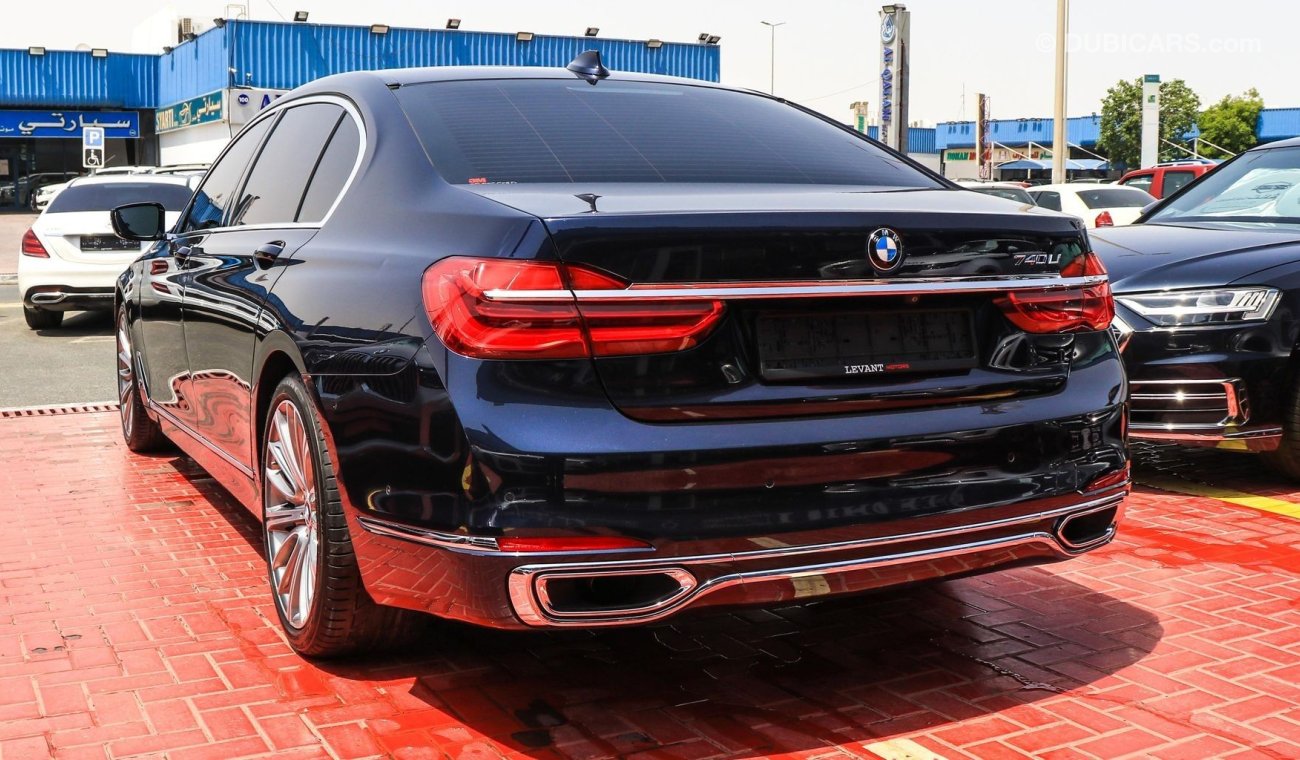 بي أم دبليو 740 Li