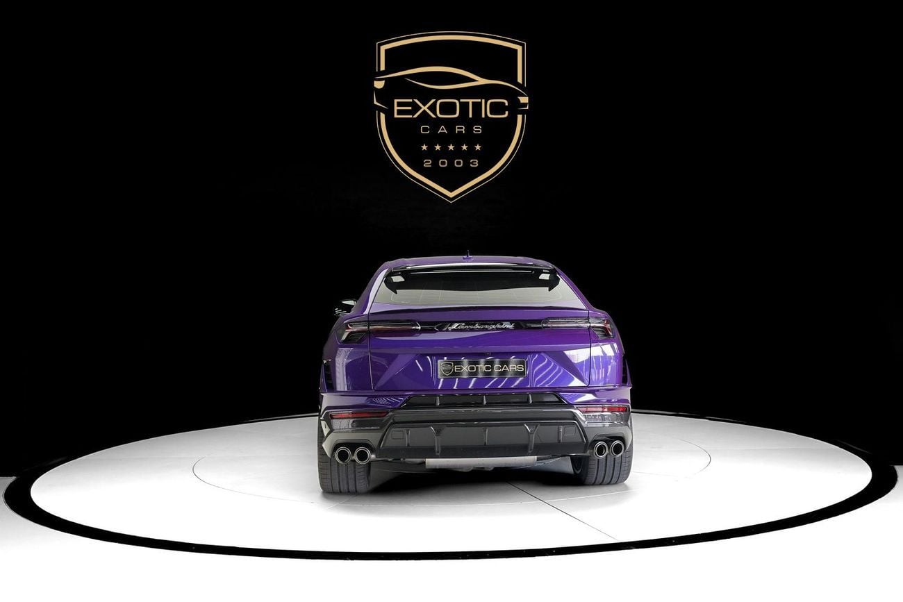 لامبورغيني اوروس 4.0T V8 Performante