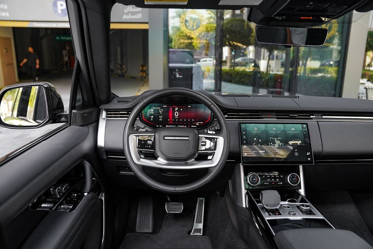 Land Rover Range Rover HSE Clean title 2Keys Original paint with heads-up display Completely Service and ready to go