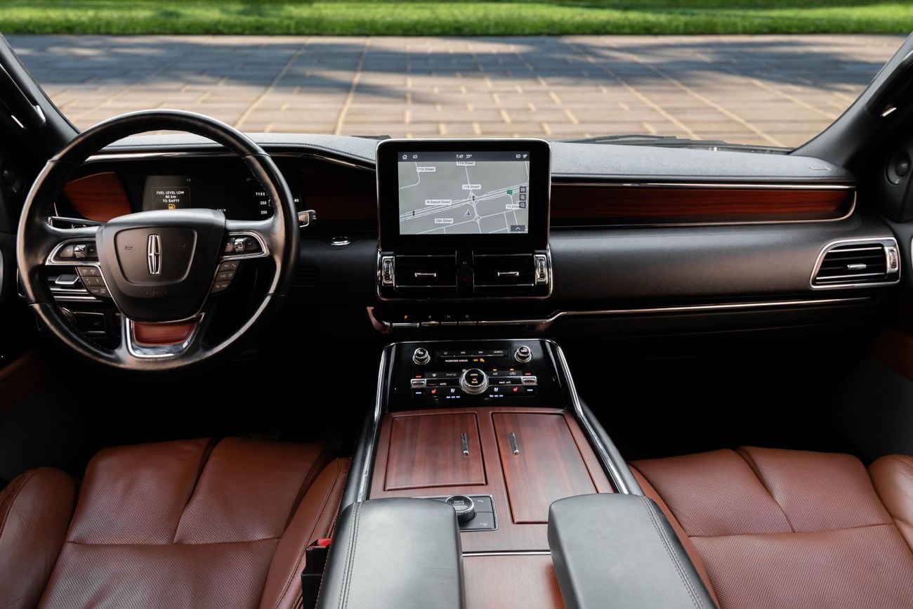Lincoln Navigator Navigator Reserve II | 2,899 P.M | 0% Downpayment | WARRANTY 2026