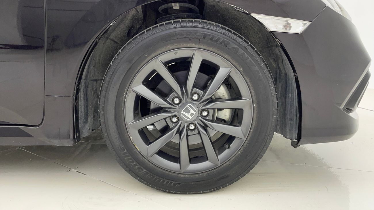 هوندا سيفيك DX 1.6 | بدون دفعة مقدمة | اختبار قيادة مجاني للمنزل