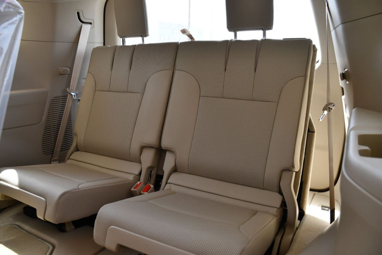 Toyota Land Cruiser Land Cruiser GXR 2024 whie/beige