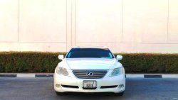 Lexus LS460 LWB GCC Specs Full Option With Executive Class Seating Package