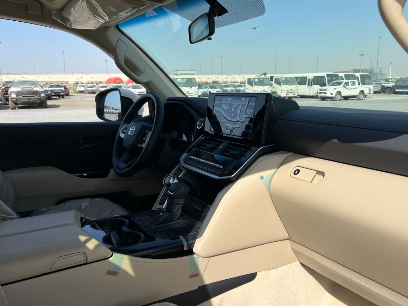 تويوتا لاند كروزر LC300 3.5 TT GXR-G