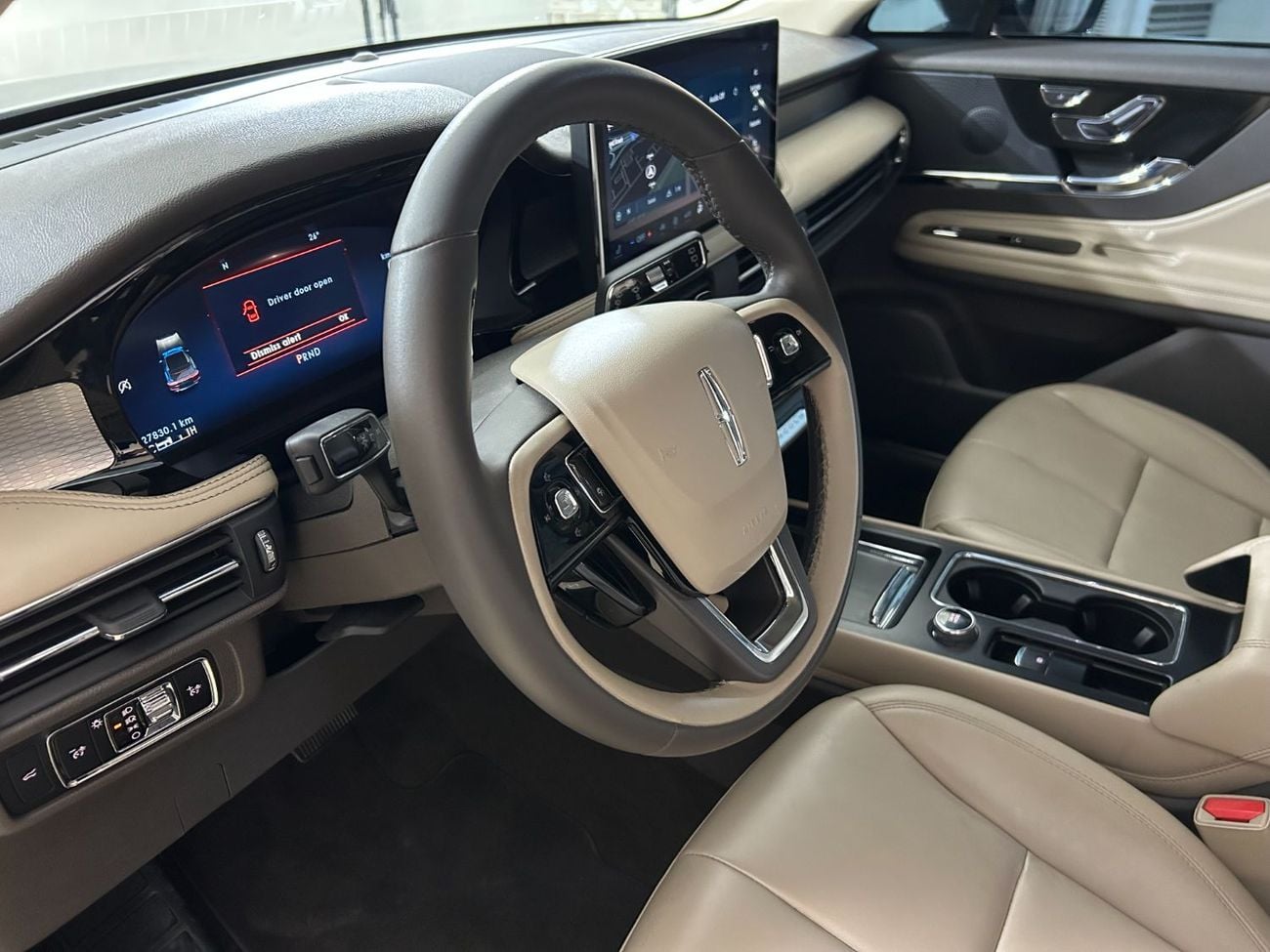 Lincoln Corsair PREMIER COR124/ AL TAYER MOTORS/ AL QOUZ SHOWROOM