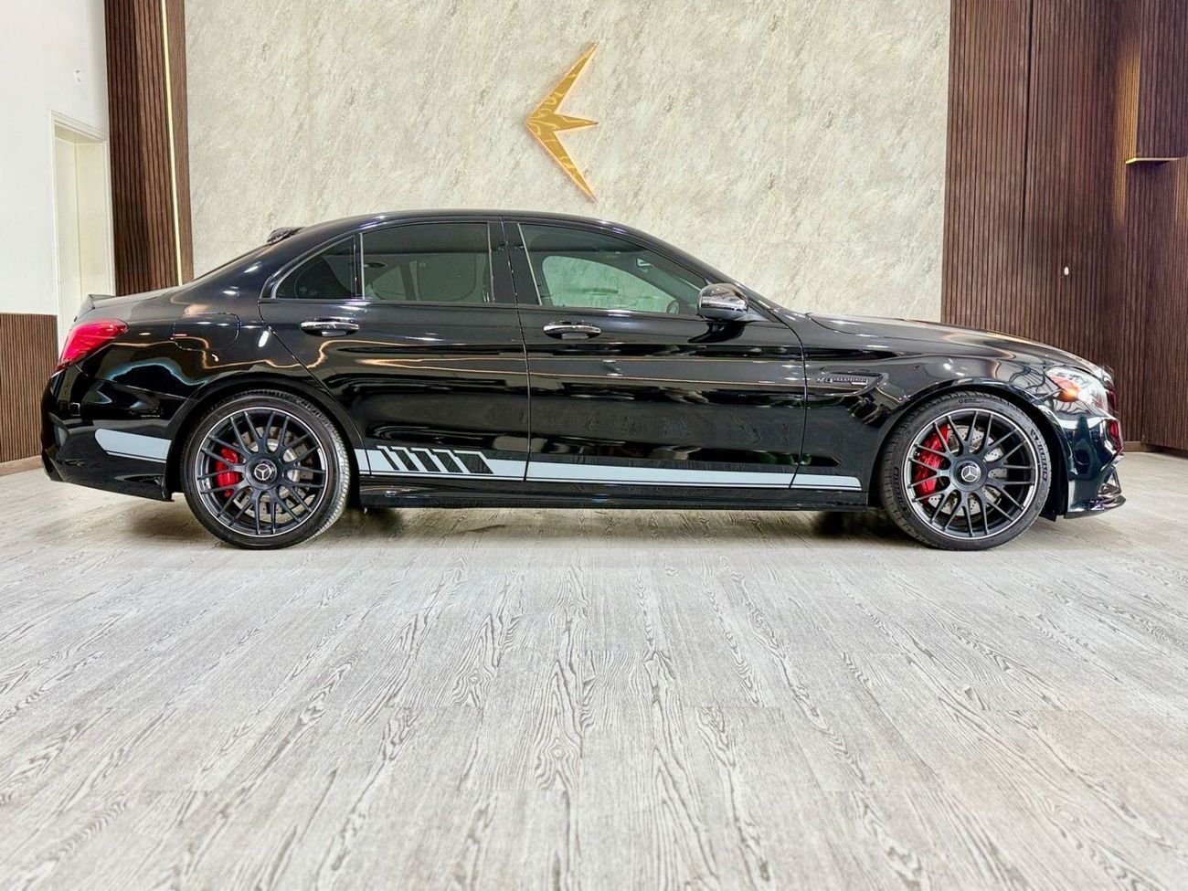 Mercedes-Benz C 63 AMG SE Performance MERCEDES S63 AMG II 2021 II FULL LOADED