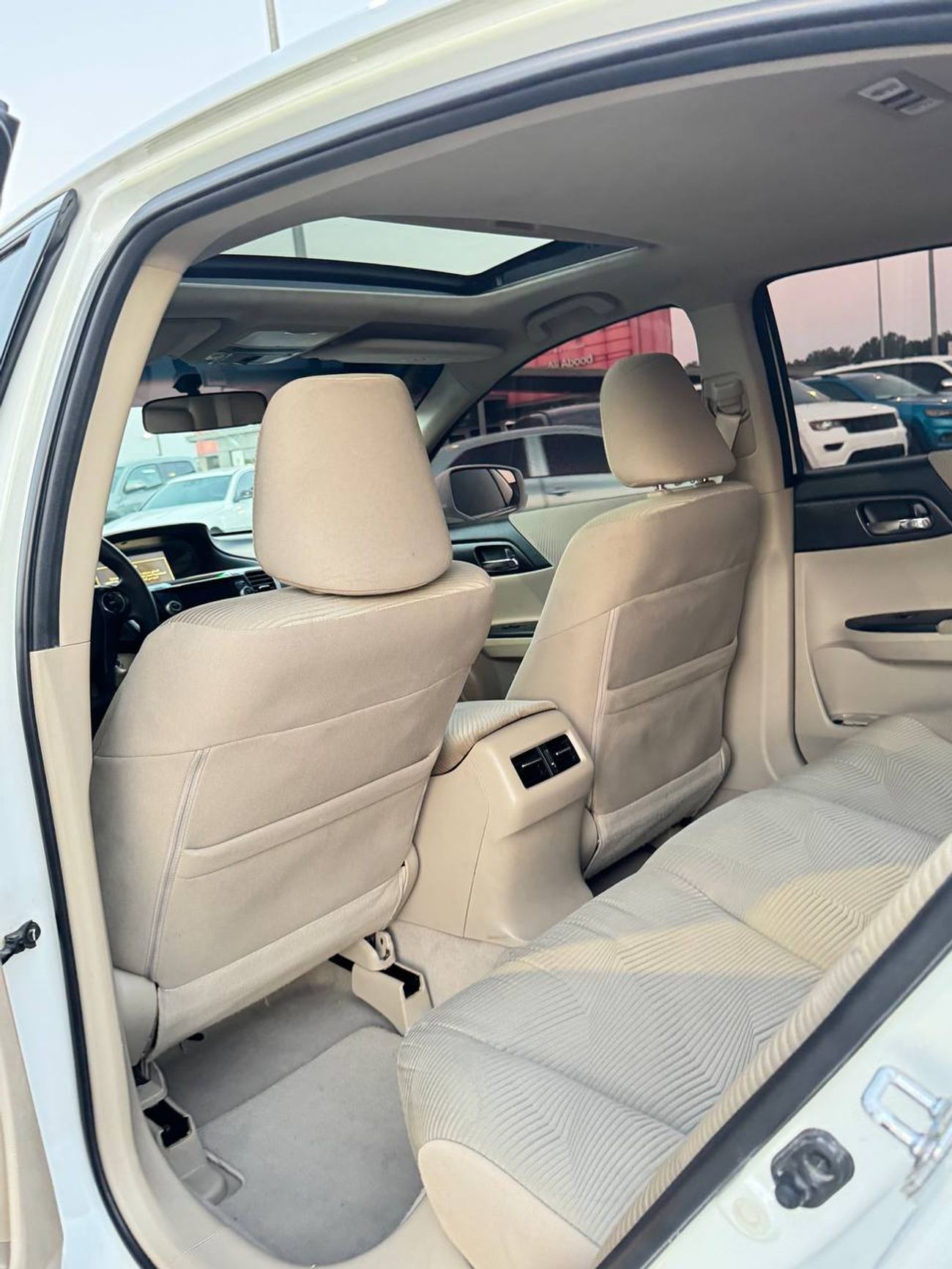 هوندا أكورد حالة ممتازة ومواصفات فاخرة