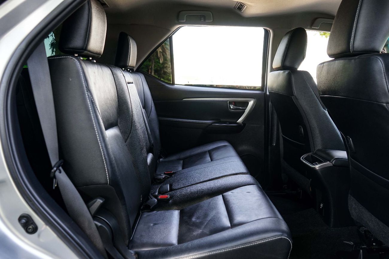 تويوتا فورتونر The Toyota Fortuner is a mid-size, seven-seater SUV known for its robust, off-road capability and is