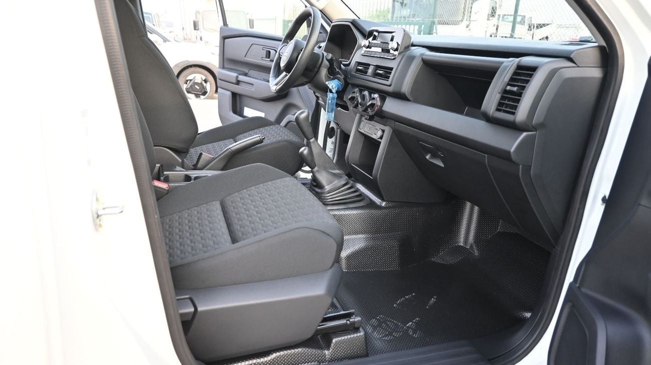 Mitsubishi L200 GL MITSUBISHI L200 2.4L GL SCAB 4WD 5MT DIESEL - (2026 MY