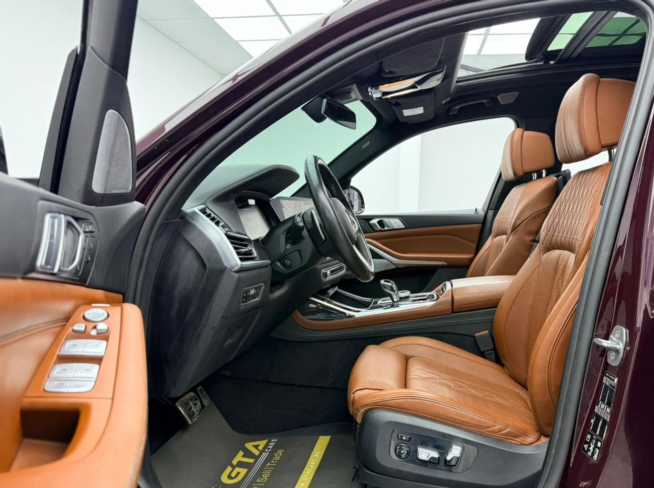 BMW X7 M50i 2020 BMW X7 M50i M-Sport, Warranty, Full Service History, Pilot Seats, Excellent Condition, GCC