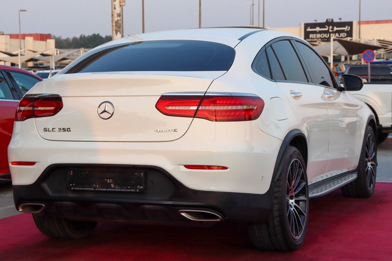 مرسيدس بنز GLC 250 كوبيه