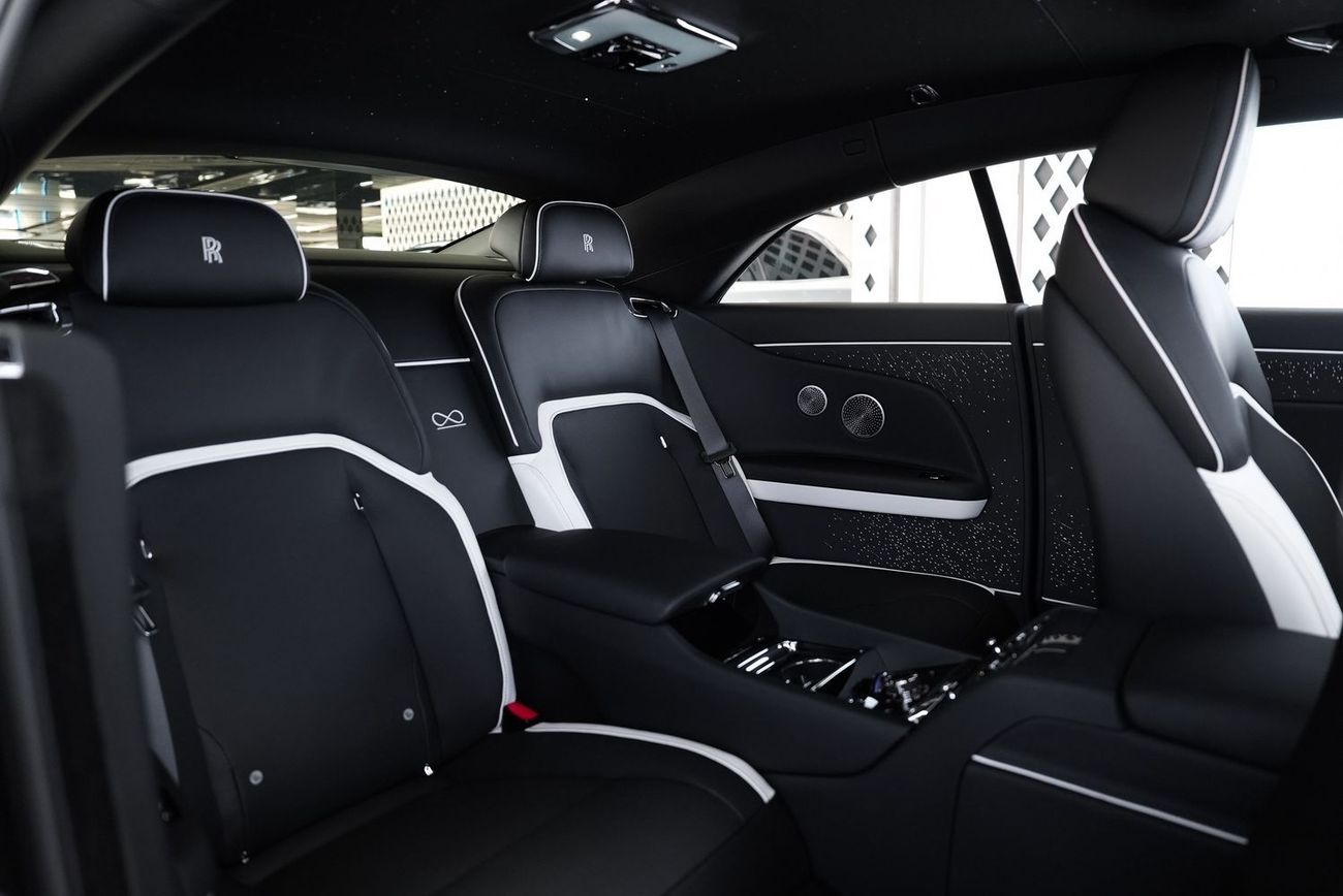 Rolls-Royce Spectre Coupe BLACK BADGE