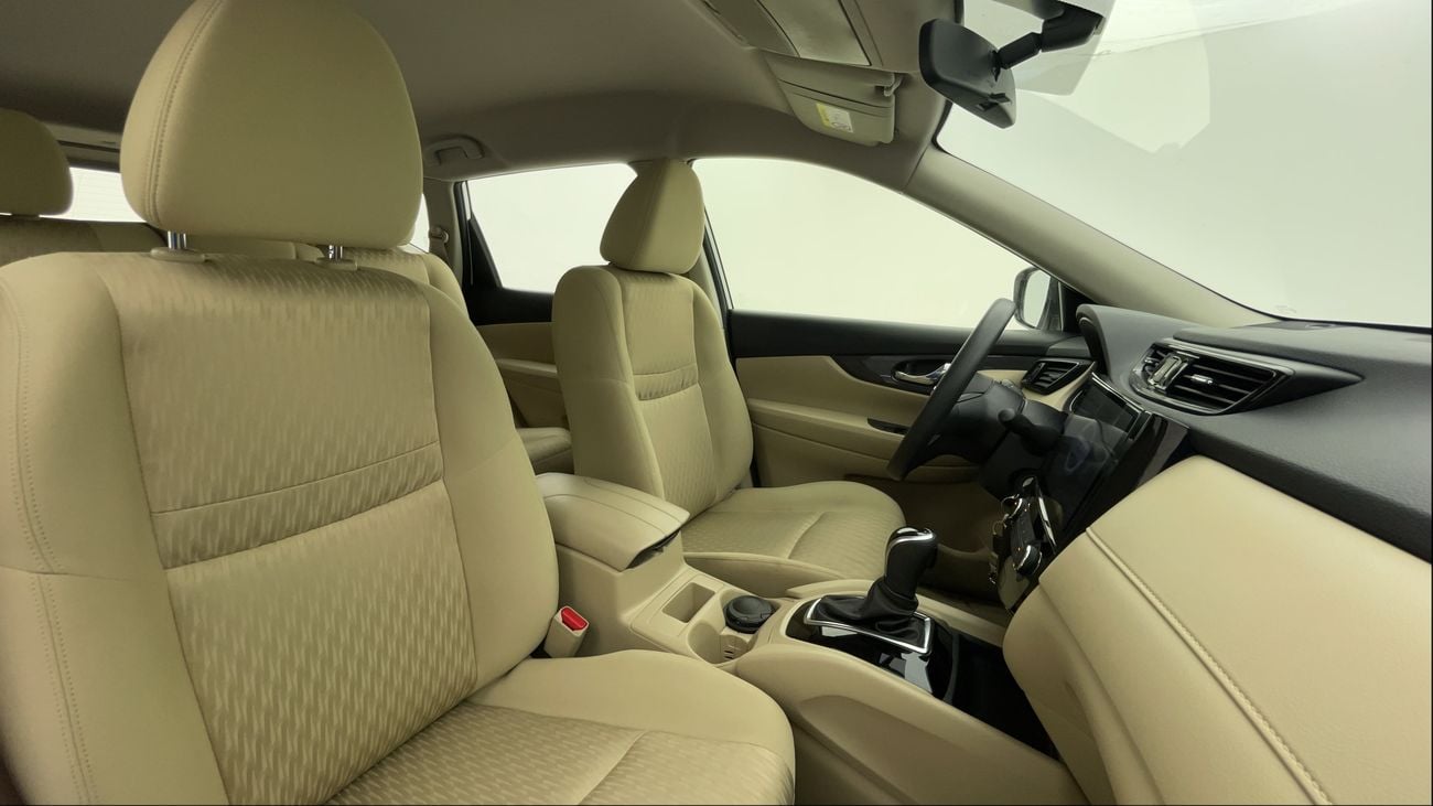 نيسان إكس تريل S 2.5 | بدون دفعة مقدمة | اختبار القيادة في المنزل