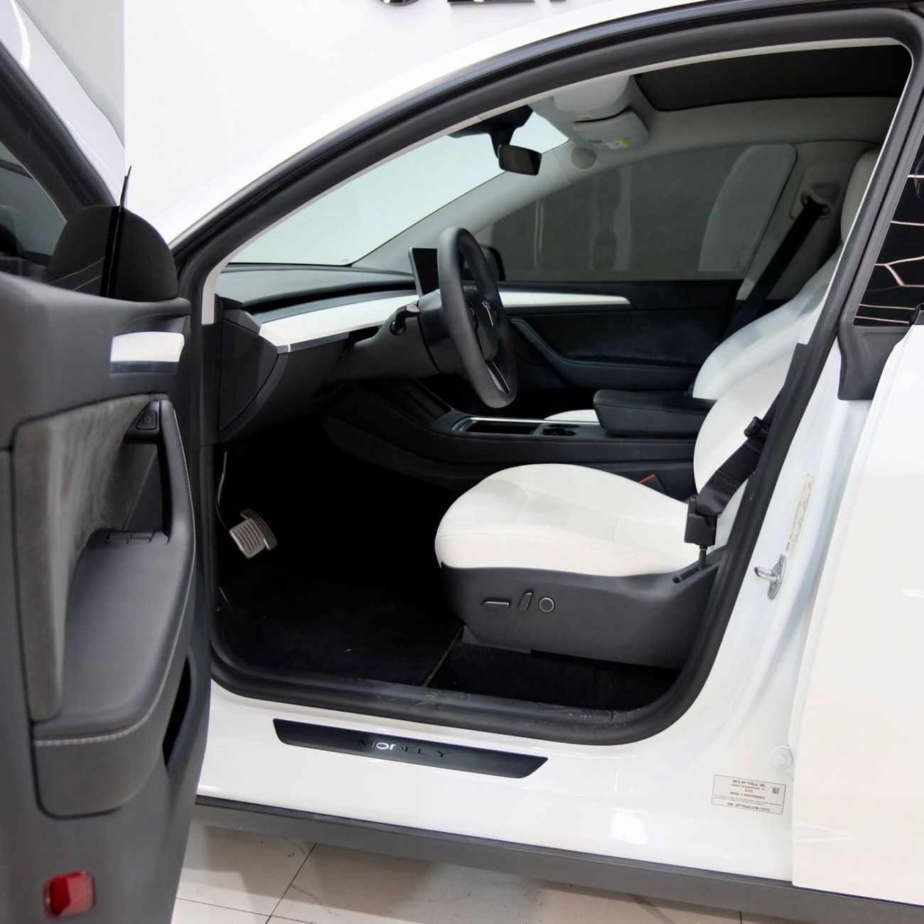 Tesla Model Y Long Range (AWD) AED 2,252/ Monthly l 0% Down Payment l Long Range l Agency Warranty