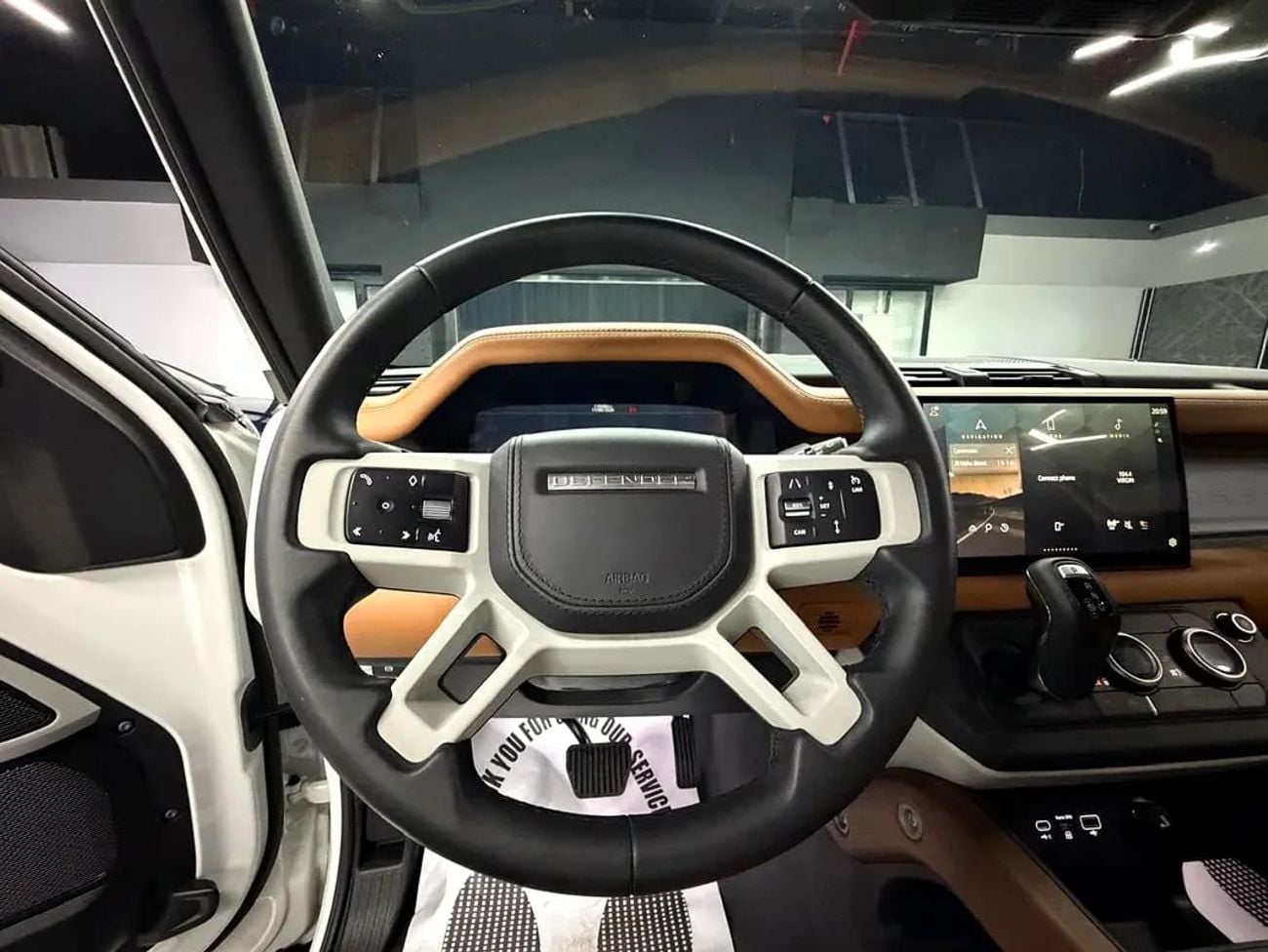 Land Rover Defender 110 X-DYNAMIC HSE P400