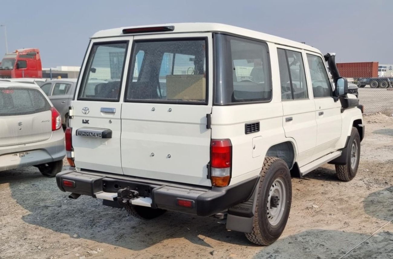 تويوتا لاند كروزر 70 2025 TOYOTA LAND CRUISER 76 SERIES 4.2L V6