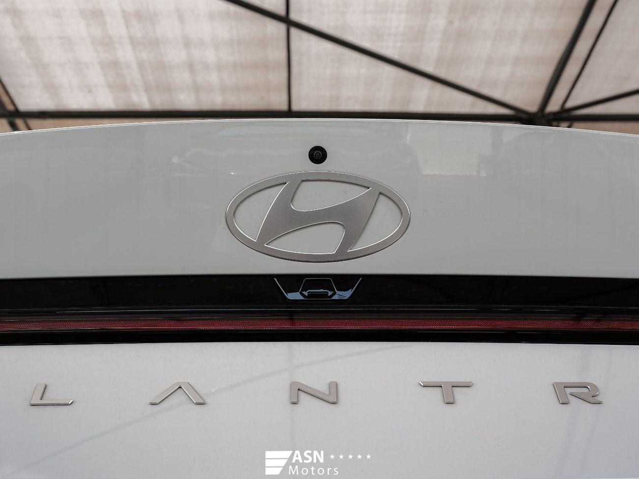 Hyundai Elantra Premium 1.5L 2026 (Export Price)