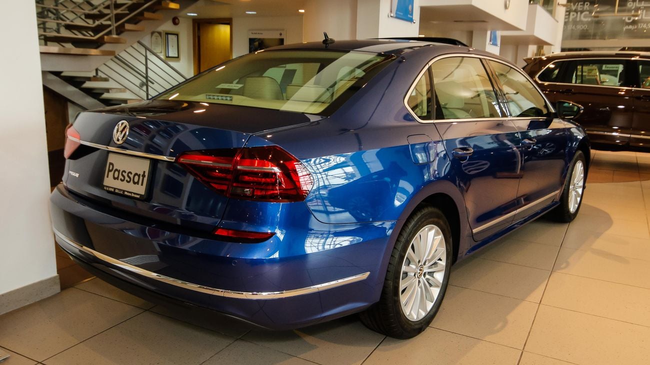Volkswagen Passat SEL