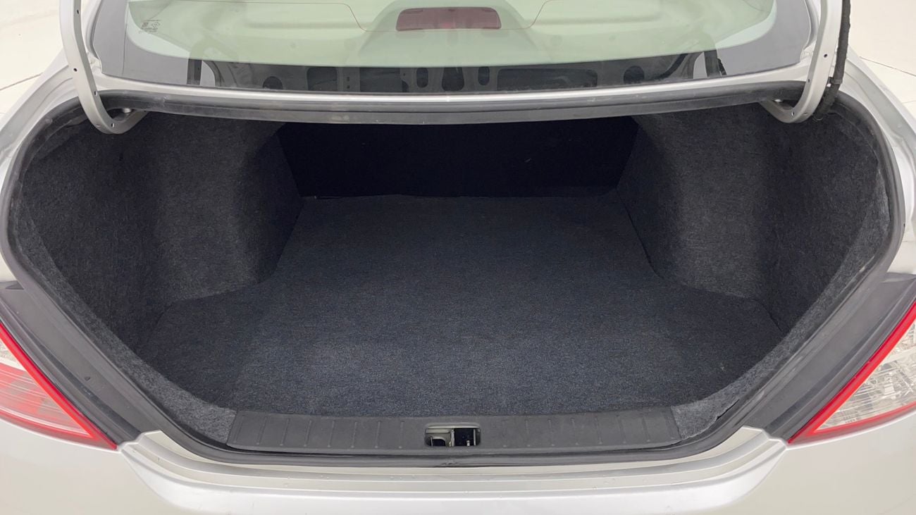 نيسان صني SV 1.5 | بدون دفعة مقدمة | اختبار القيادة في المنزل