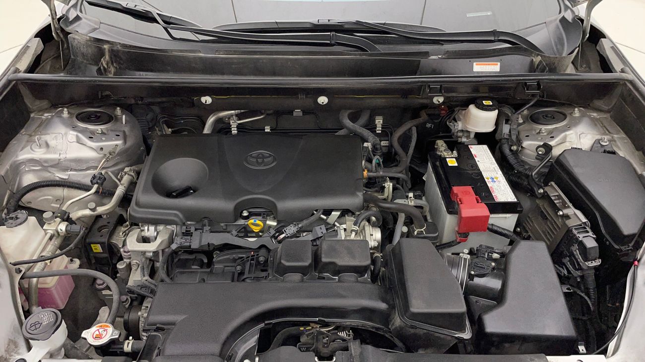 تويوتا راف ٤ VX 2.5 | بدون دفعة مقدمة | اختبار القيادة في المنزل