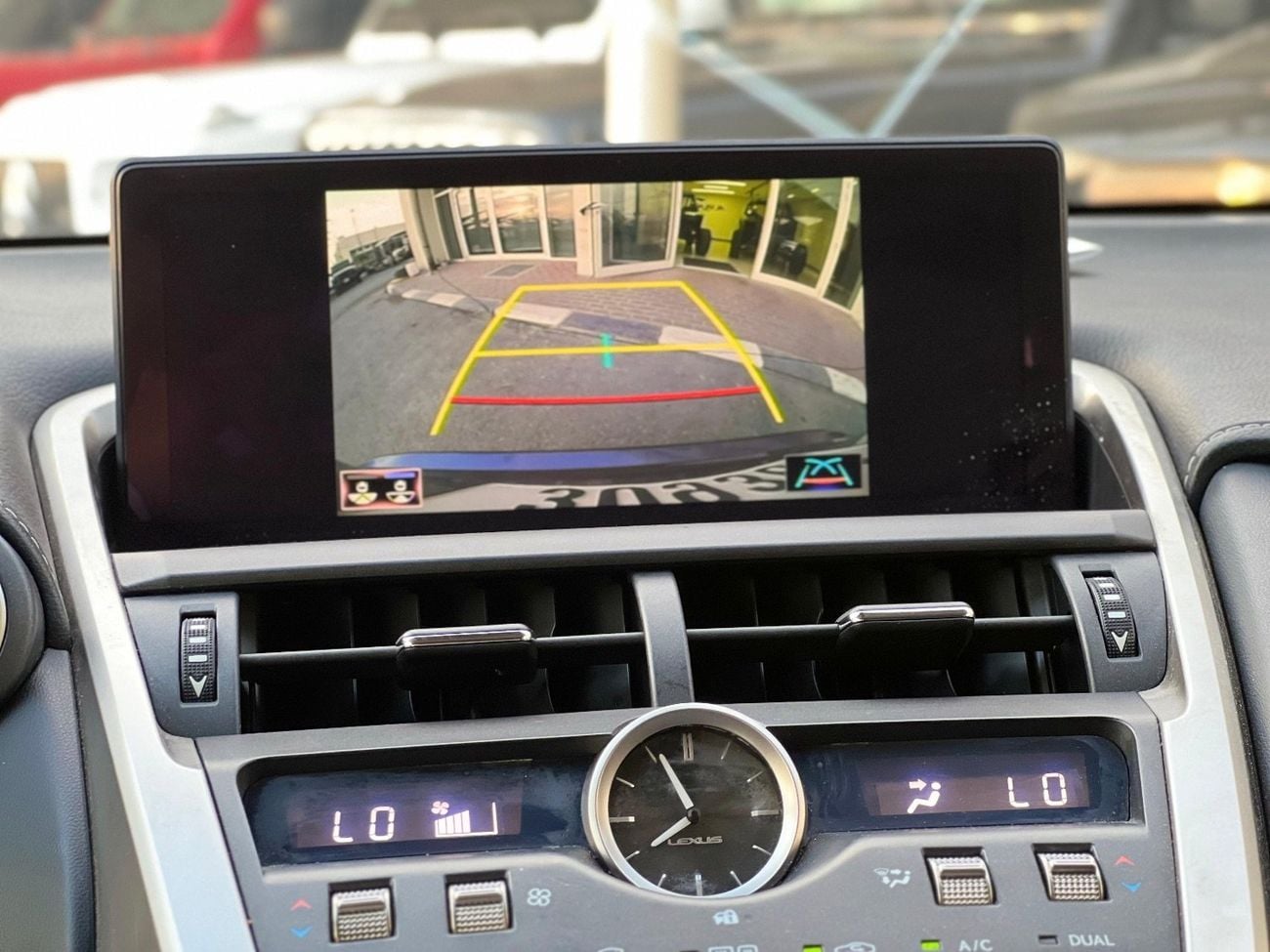 لكزس NX 300 Premier 2.0L