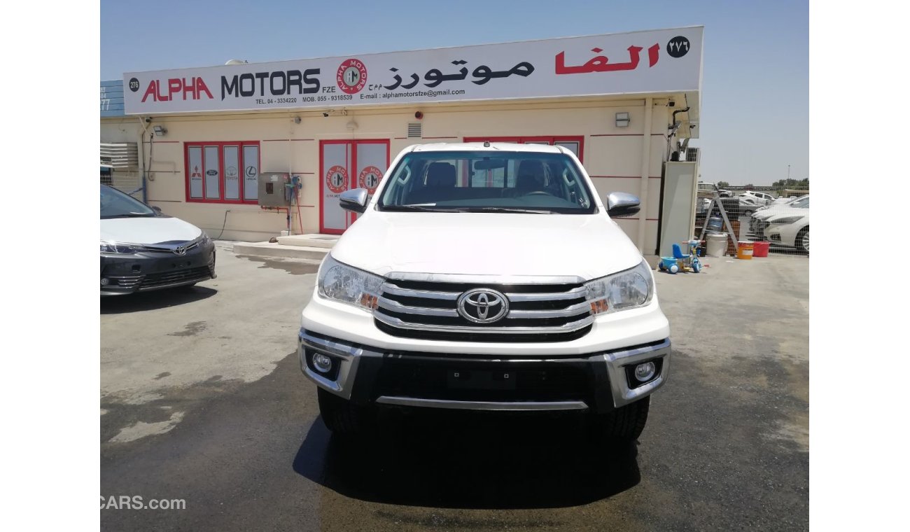 Toyota Hilux SR5 2.7 FULL OPTIONS 2018 GCC Specifications