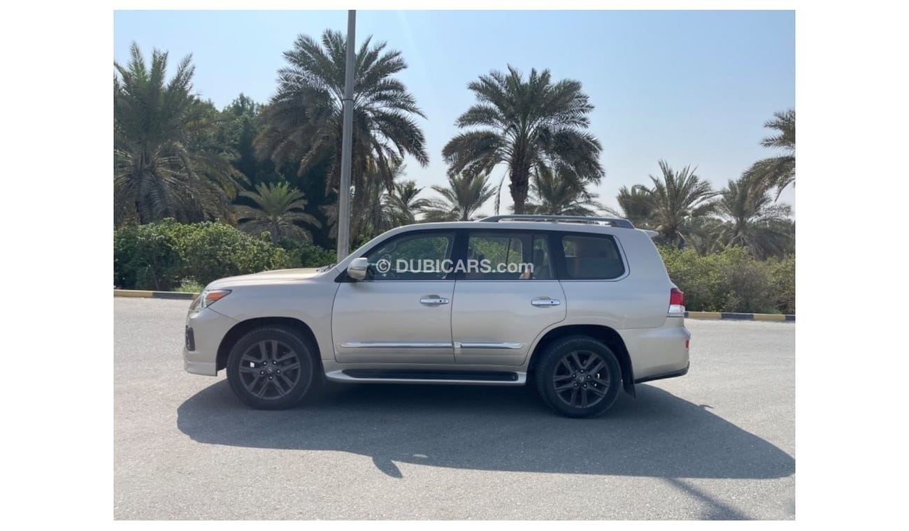 لكزس LX 570 بريمير