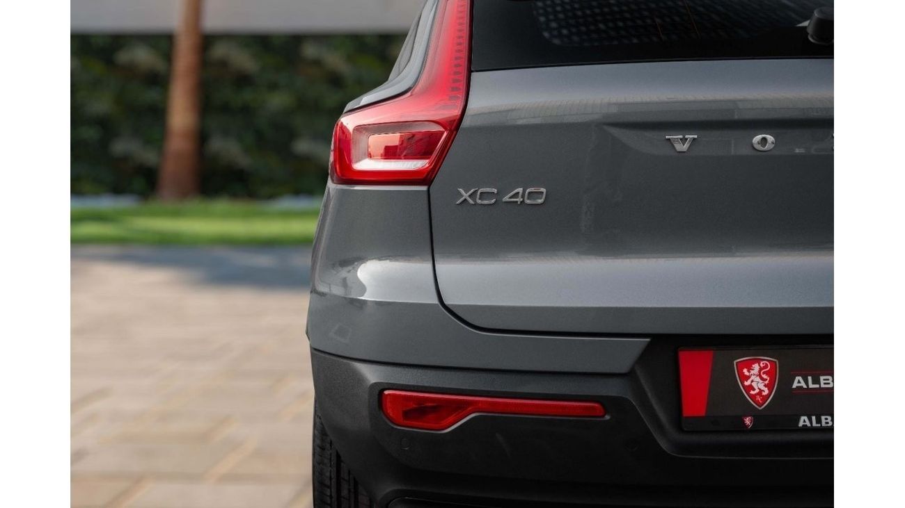 Volvo XC40 T4 R Design T4 R-Design | 2,644 P.M  | 0% Downpayment | Full Agency Service History!