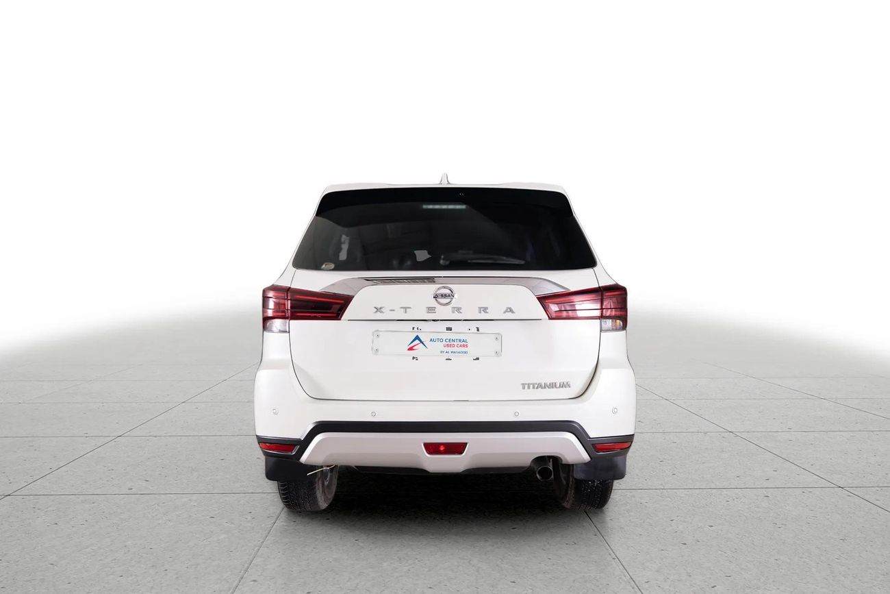 Nissan XTerra Titanium 2.5L RWD TITANIUM 2.5