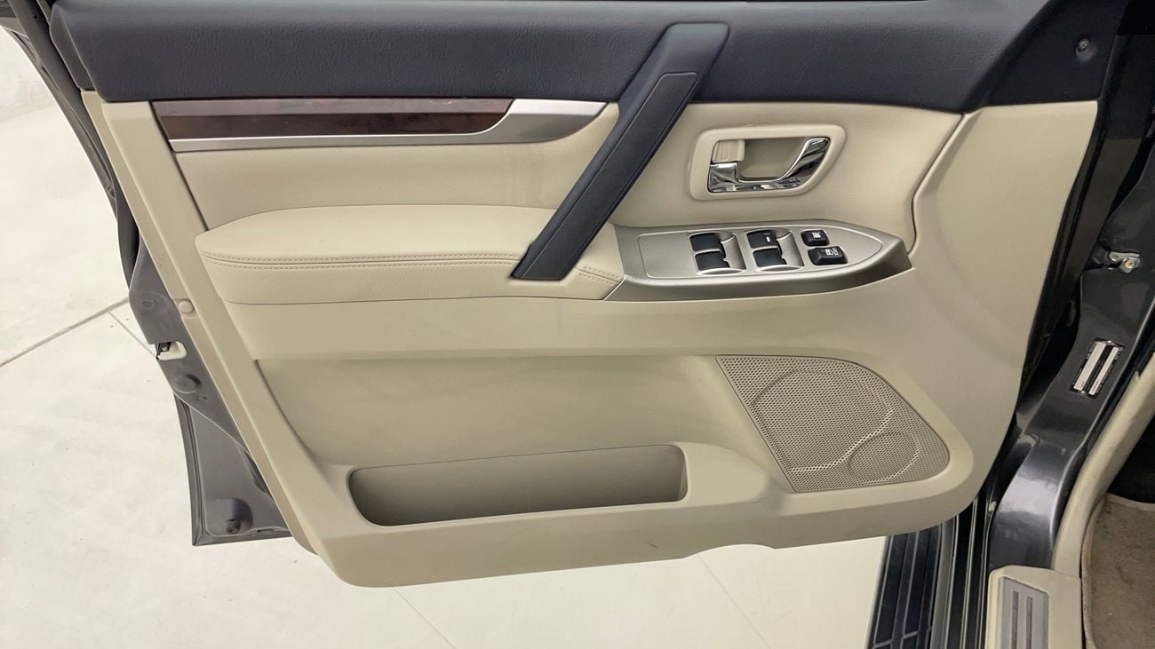 Mitsubishi Pajero GLS HIGHLINE 3.6 | Zero Down Payment | Home Test Drive