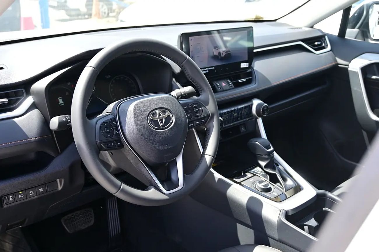 تويوتا راف ٤