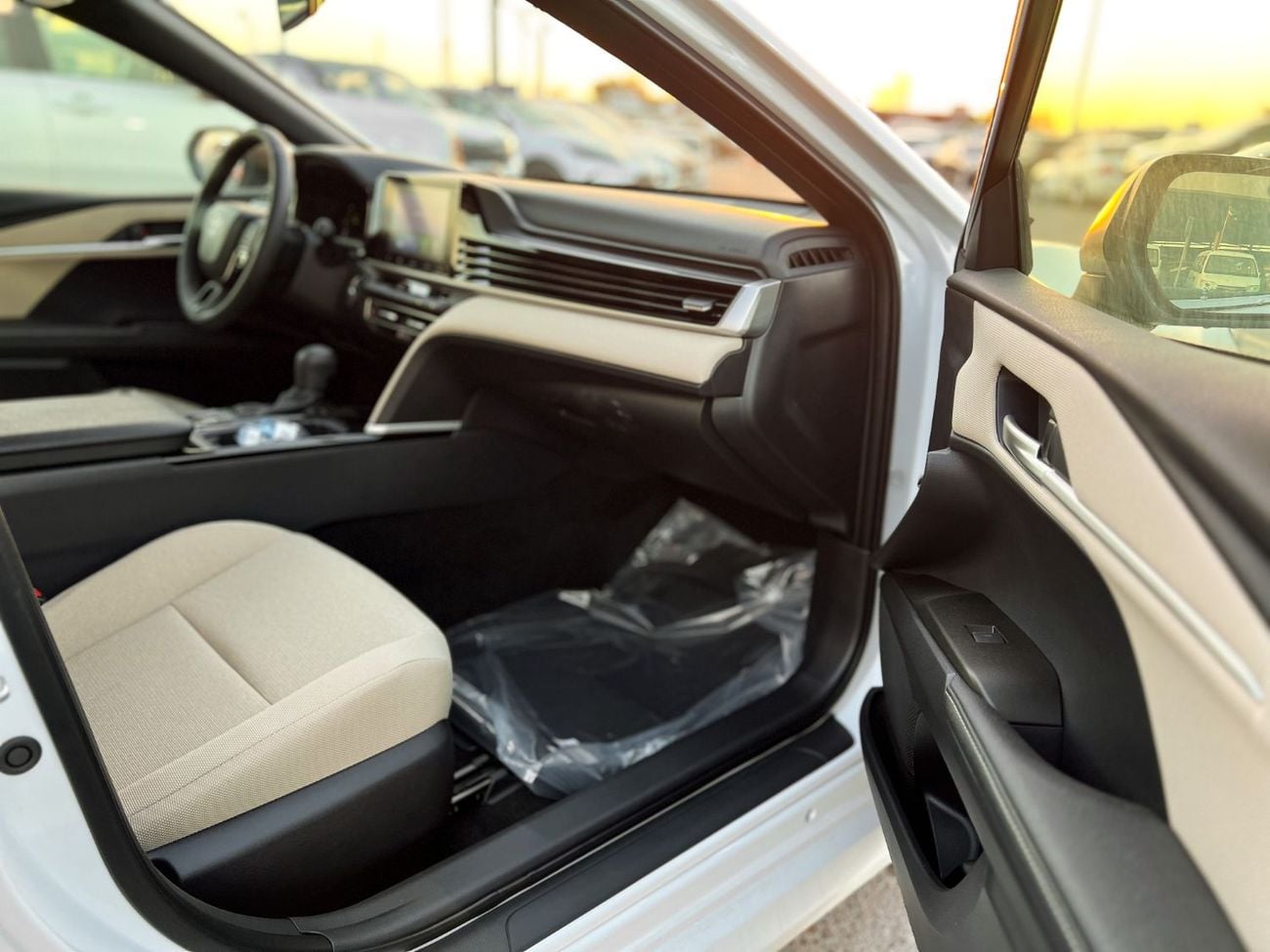 Toyota Camry EXPORT ONLY - TOYOTA CAMRY 2.5L G HEV
