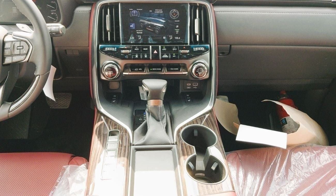 لكزس LX 600 Lexus LX600 3.5L Petrol 2025YM