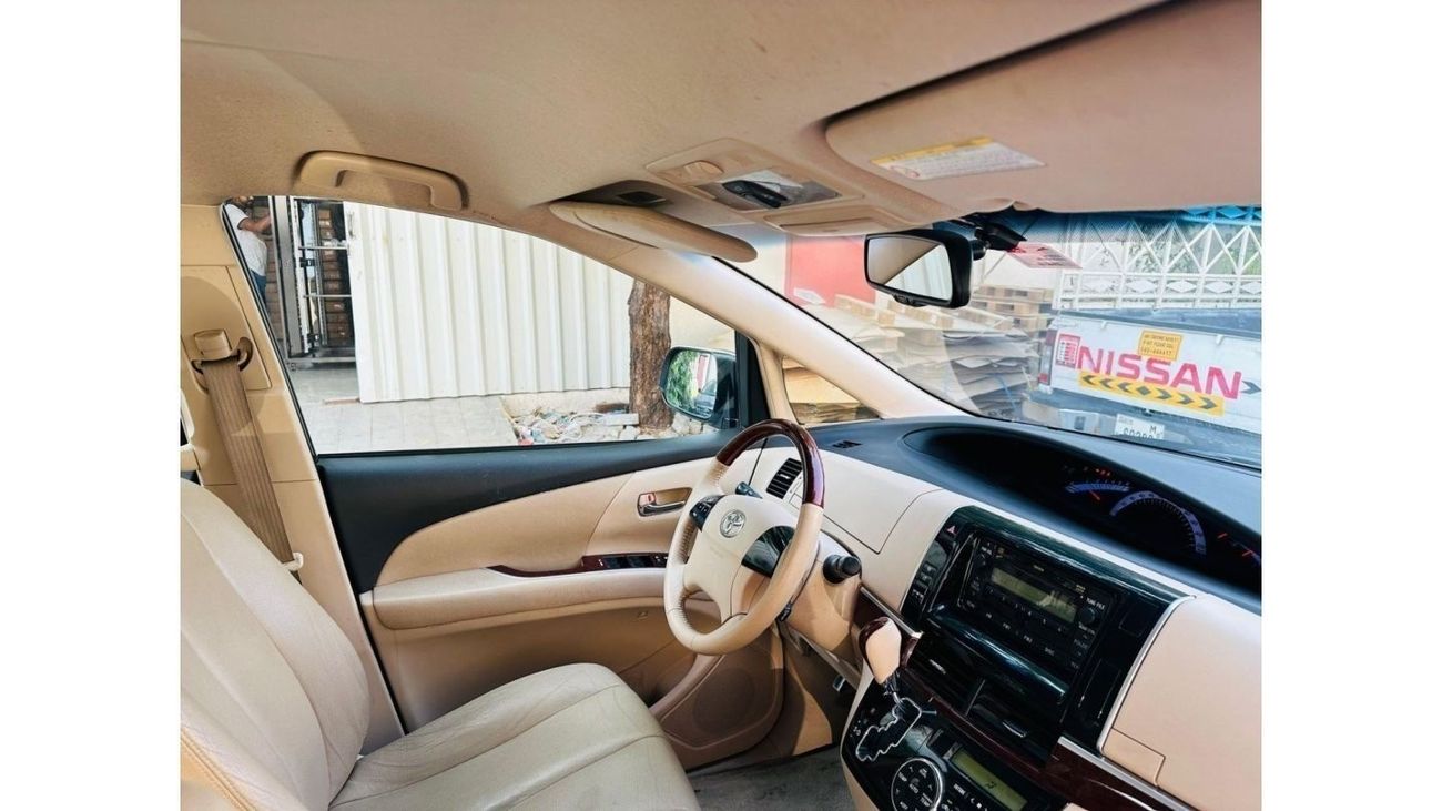 Toyota Previa AED 800 PM | GCC | PREVIA 3.5 V6 | 7 SEATER | AUTOMATIC REAR DOORS | WELL MAINTAINED