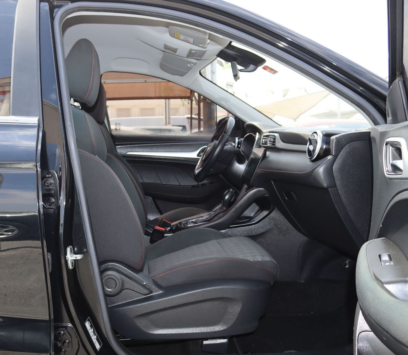 MG ZS Std 1.5L MG ZS - 2022 - GCC - Accident-Free - 1.5L - Low Mileage - Excellent Condition