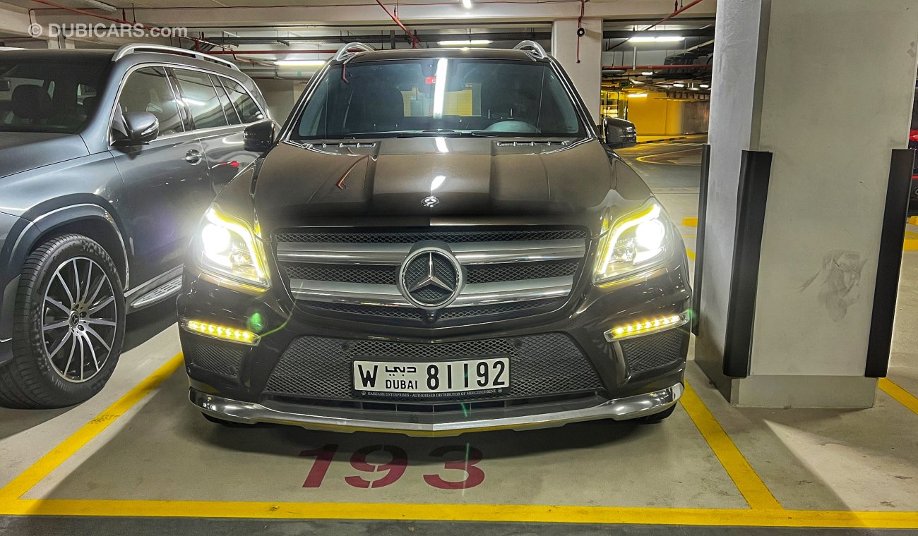 Mercedes-Benz GL 500 AMG Kit, 8 Cylinders, 435 HP