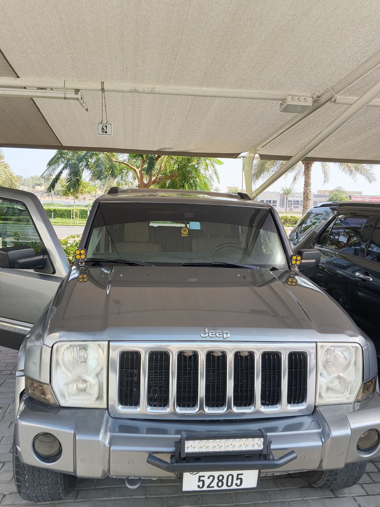 Jeep Commander V8 limited 4.7L