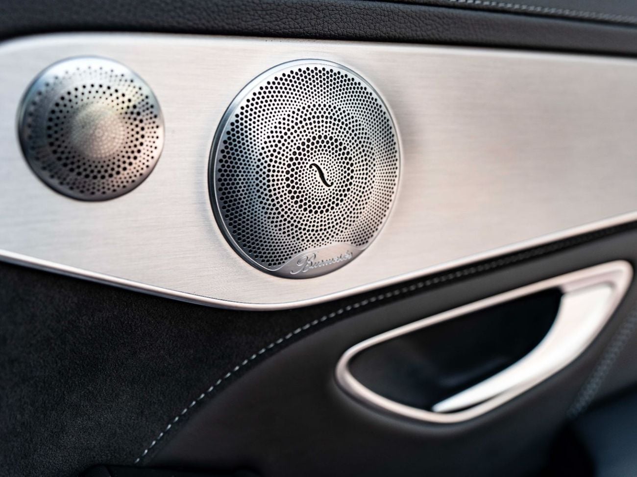 Mercedes Benz C63 AMG Std 4.0L Sedan