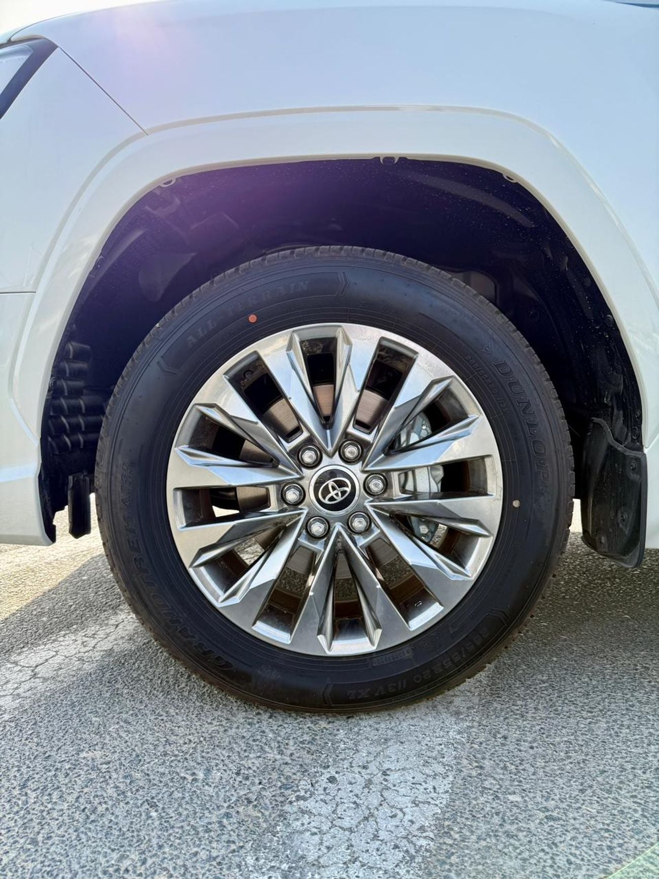 تويوتا لاند كروزر Toyota Land Cruiser VXR 3.5L 2026 White
