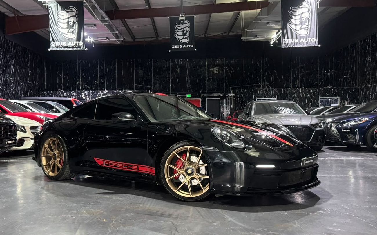 Porsche 911 CARRERA 3.0L (444 HP) Coupe 2020 Porsche 911, Just Been Serviced, Excellent Condition, GCC