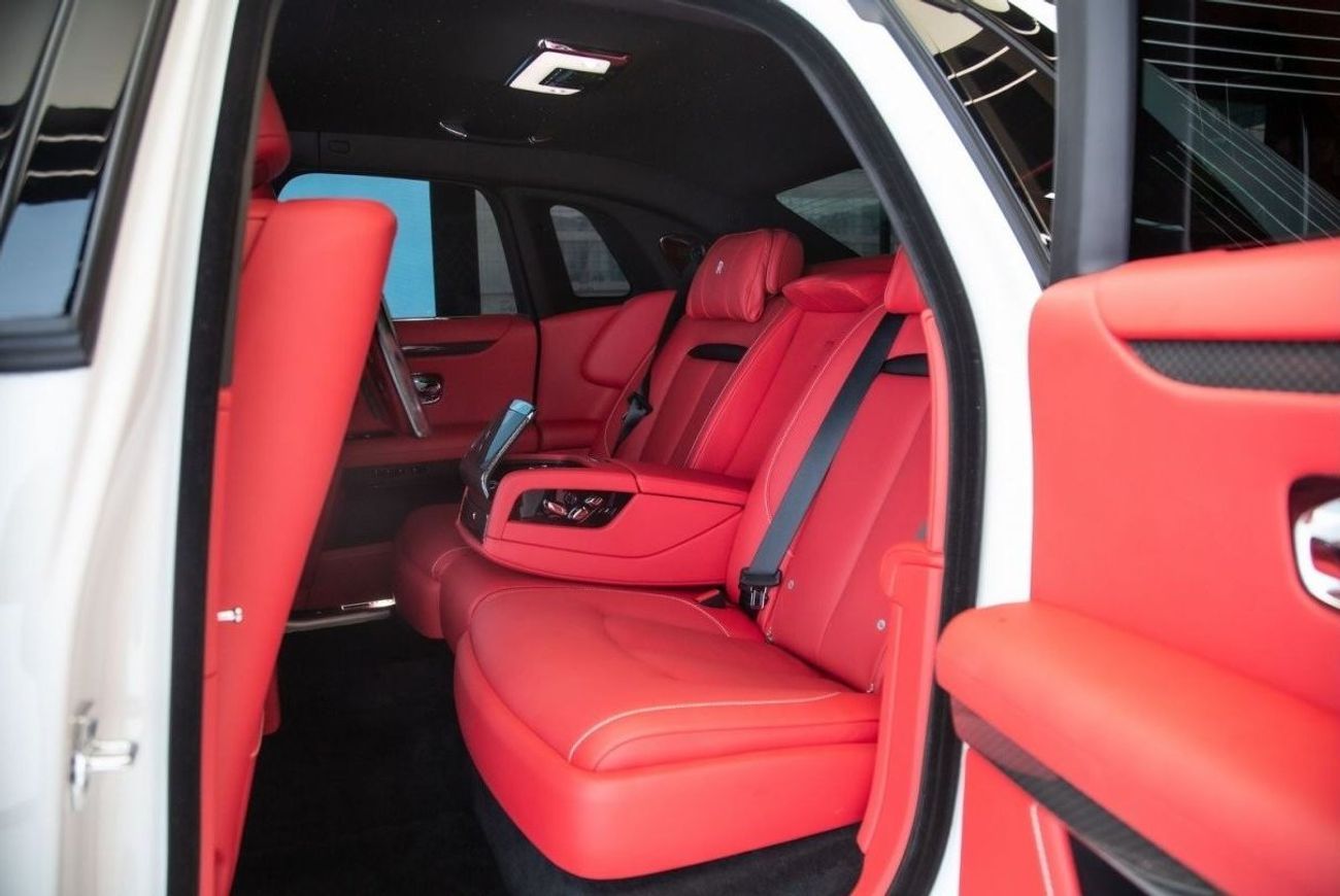 رولز رويس جوست بلاك بادج